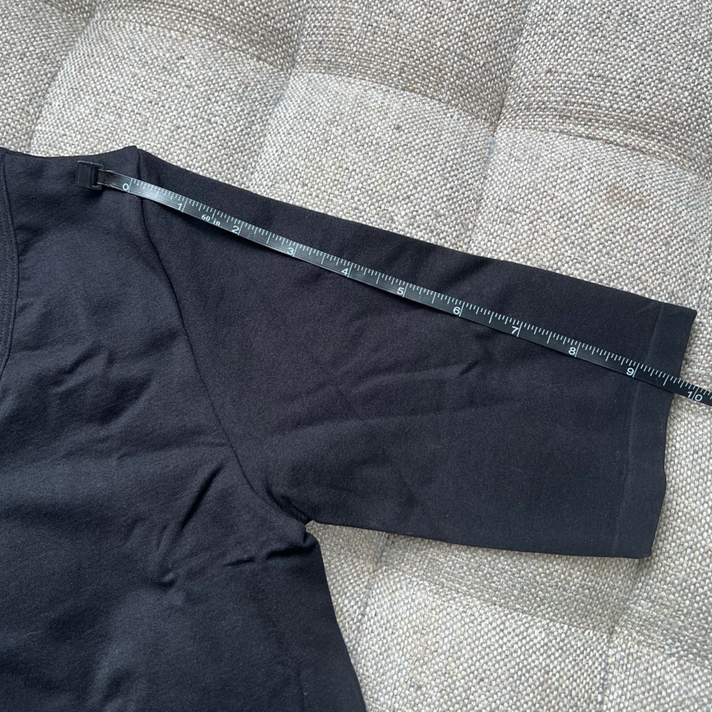 ***NWT**** Bundle Pack Bodysuits - Picture 12 of 12